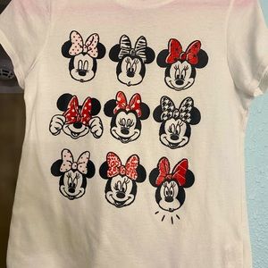 Cute Minnie mouse shirt